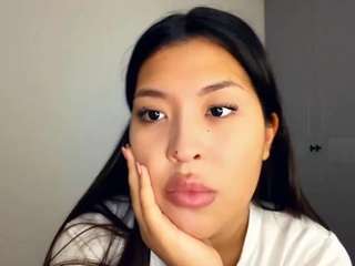 Live webcam model coraldockum on Soda Cams