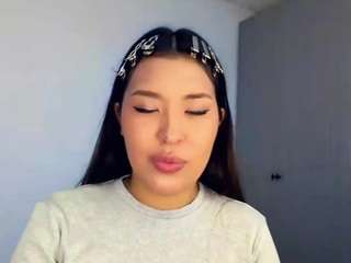 Live webcam model coraldockum on Soda Cams