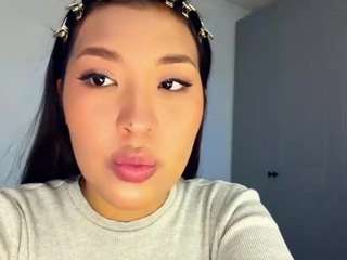 Live webcam model coraldockum on Soda Cams