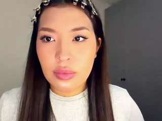 Live webcam model coraldockum on Soda Cams