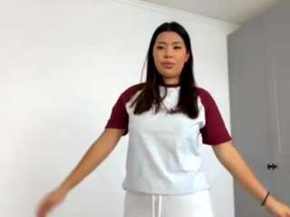 Live webcam model coraldockum on Soda Cams