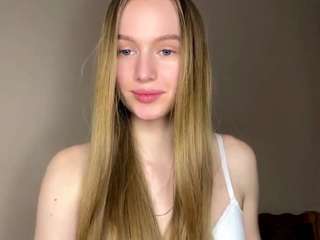 danettemateja Live Webcam on CamSoda