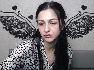 le modèle evaclarkk est en webcam porno dans un show sur le site camsoda, il possède les tags suivants: ass bouncing,drinking,toys,tattoos,shaved pussy,sexy,sexting,normal,lovense,doggy style,athletic,dirty talk,dildo,cock rating,camel toe,brown eyes,body massage,black hair,average,hd