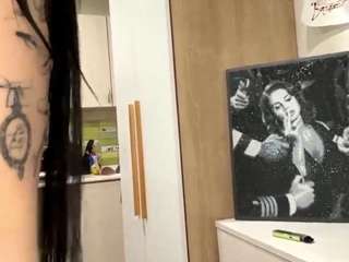 isabelascott Live Webcam on CamSoda