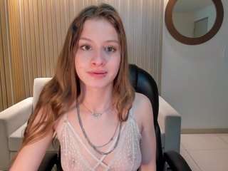 Live webcam model isabellamoretti on Soda Cams