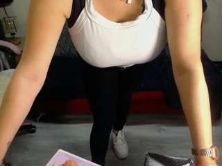 keileen-lunaidolatry webcam