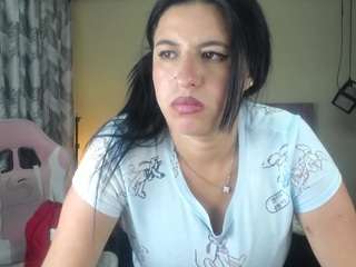 keileen-lunaidolatry webcam