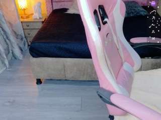 keileen-lunaidolatry webcam