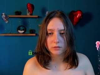 kora-cosmo1 Live Webcam on CamSoda