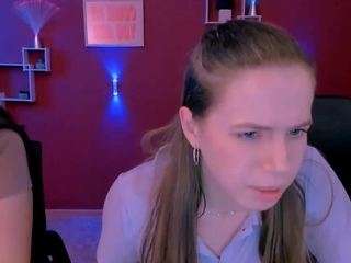 kora-cosmo1 webcam model