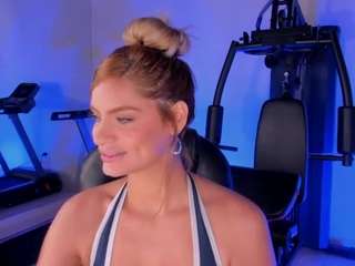 kyomivelvet from CamSoda