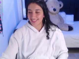 ladyraing live cam preview