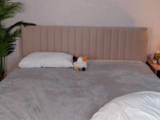 lanafrost, female webcam model,  years old, on live webcam