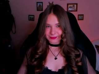 Live cam show with LanaWomen