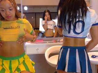 Linda and my horny Teen gfs