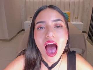 luciemartin Live Webcam on CamSoda