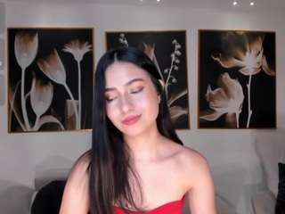 luciemartin's CamSoda show and profile