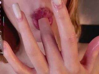 luisa-memoral's CamSoda show and profile