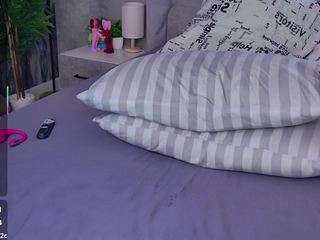 le modèle luisa-memoral est en webcam porno dans un show sur le site camsoda, il possède les tags suivants: ahegao,sex toys,anal,natural,nature,normal,orgasm,public,pussy,sexy,lovense,skinny,spank,tattoos,teen 18,thin,toys,young adult,massage,naked