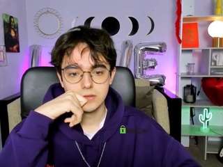 martin-neil Live Webcam on CamSoda