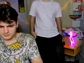 martin-neil's CamSoda show and profile