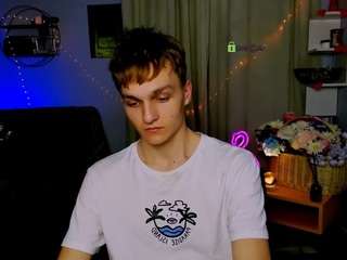 martin-neil live cam profile