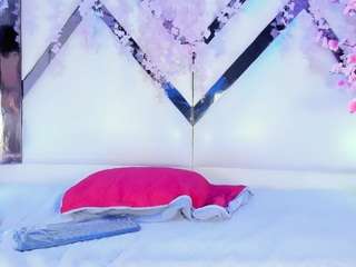 nallymax1's CamSoda show and profile