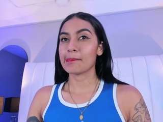 nicollesweett04 webcam