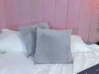 NicolleSweett04