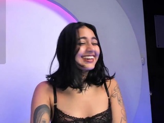 NicolleSweett04