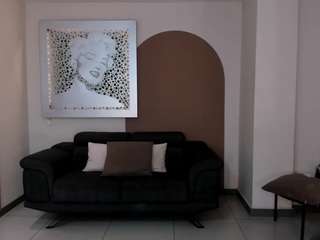 Live stream of scarlettrose-x