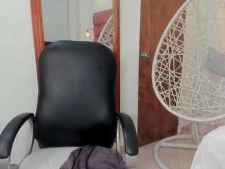 tatikanyx's CamSoda show and profile