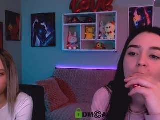 tiffani-murr live cam profile