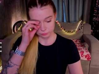 Amy live cam preview