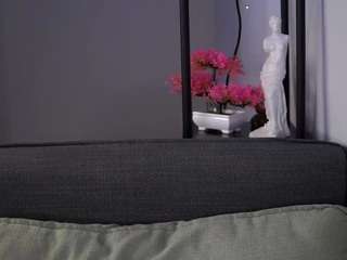 lourdesmanfredini webcam