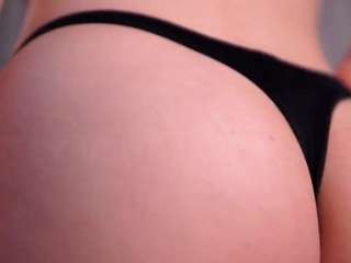 lourdesmanfredin... Live Webcam on CamSoda