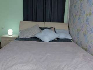 Live webcam model mishapallmer on Soda Cams