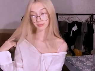 talithapucker's CamSoda show and profile