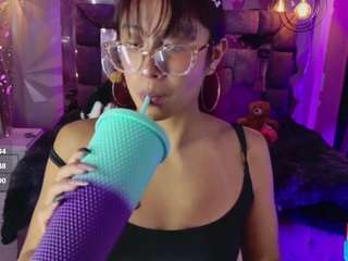 leyla-collinss webcam