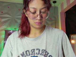 leyla-collinss webcam