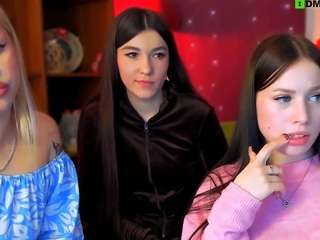 mary-chilli Live Webcam on CamSoda