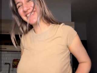 seranovelli live webcam show