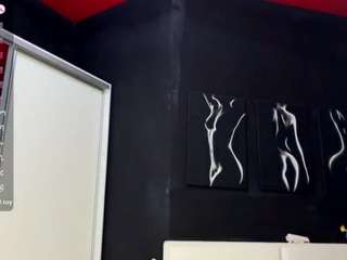 SeraNovelli live cam preview