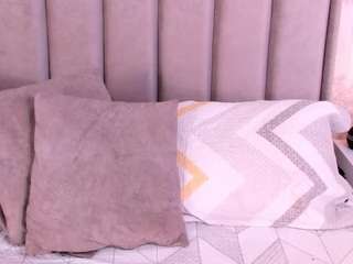 ShaynaRosc live webcam show