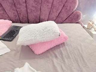 your-sweet-zoe webcam