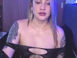 Live cam show with Aria95-A