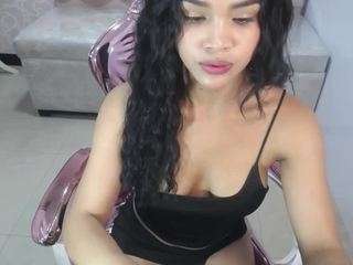 aura-ch Live Webcam on CamSoda