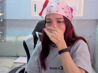 Live webcam model aurora-tf on Soda Cams