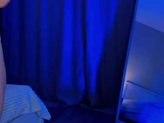 Live webcam model charitarhoton on Soda Cams