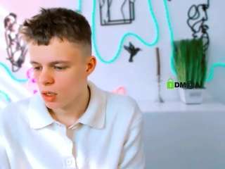 le modèle emil-lucky est en webcam porno dans un show sur le site camsoda, il possède les tags suivants: armpits,dominican,chinese,chubby,cock rating,cockring,colombia,cub,daddy,dildo,dolphin,drinking,asshole,dutch,english,facial,fetish,handjob,lean,orgasm